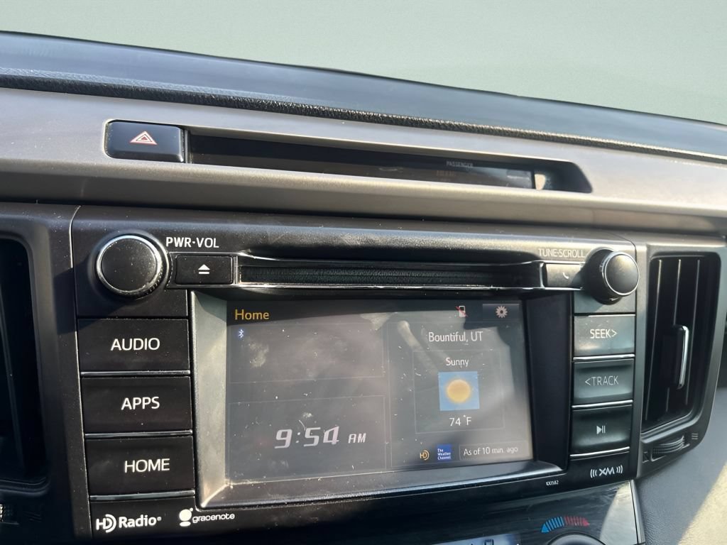 Used 2016 Silver Sky Metallic Toyota XLE image 26