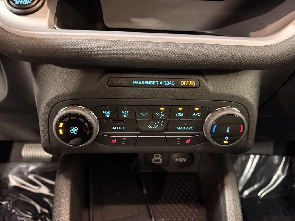 Used 2023 Green Ford  image 18