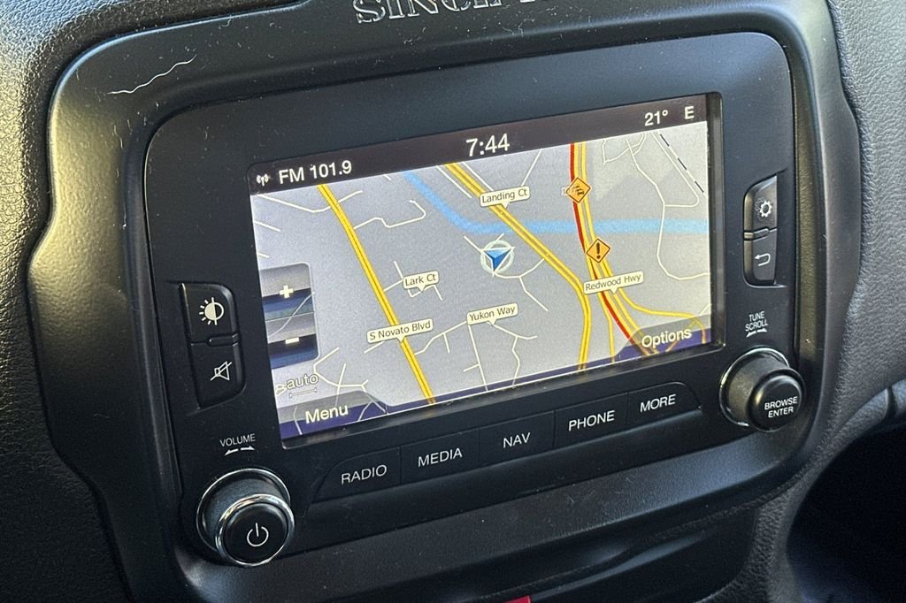 Used 2016 Black Jeep Latitude image 20