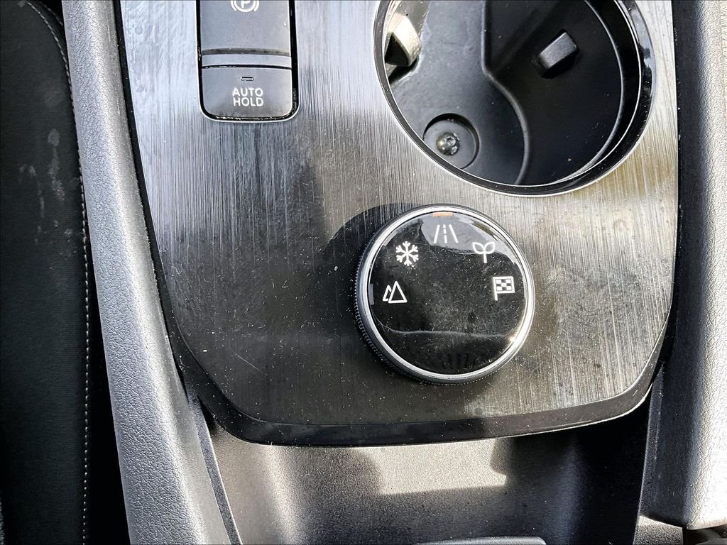 Used 2023 Gray Nissan SV image 26