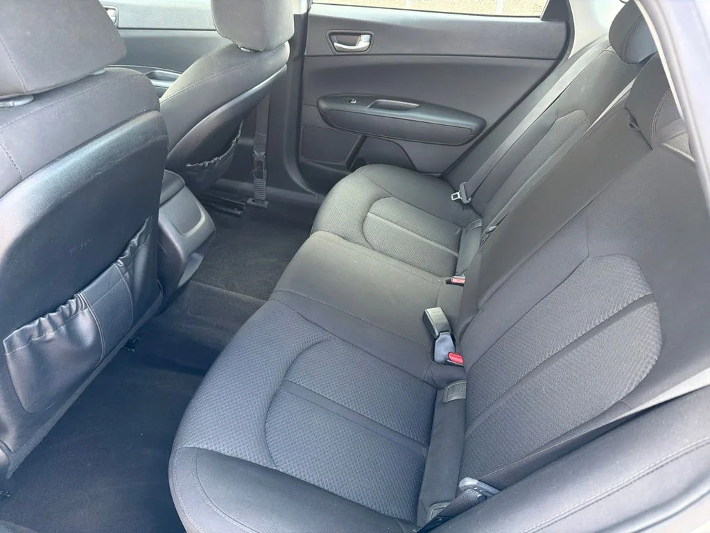 Used 2017 Silver Kia LX image 14