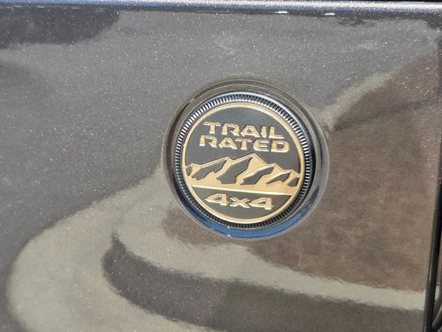 New 2026 Granite Crystal Metallic Clear-Coat Exterior Paint Jeep 85th Anniversary Edition image 30