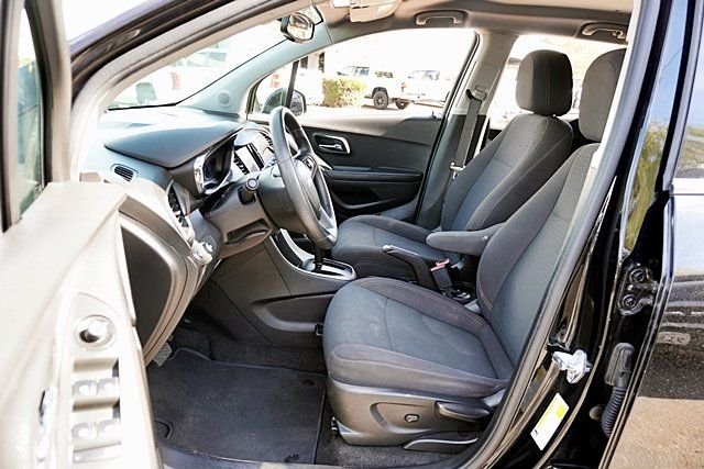 Used 2021 Black Chevrolet LS image 13