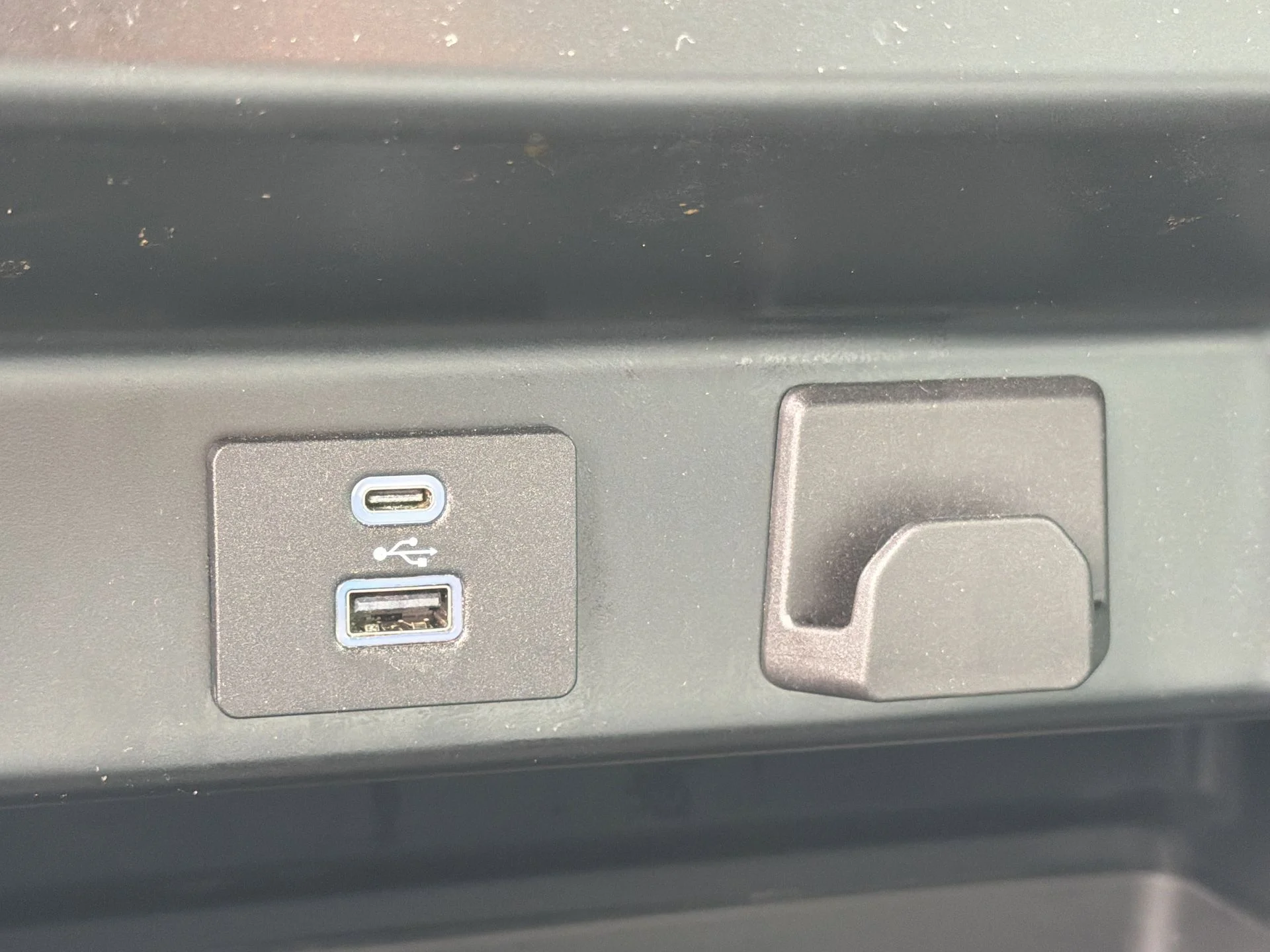 Certified Used 2023 Oxford White Ford XL image 6