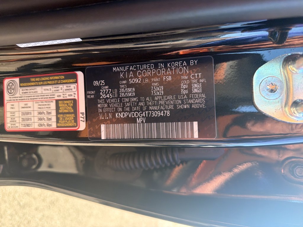 Used 2026 Black Kia X-Line image 25