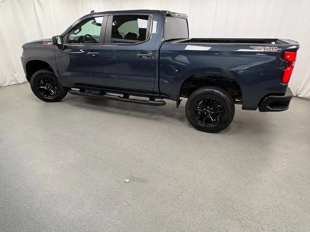 Certified Used 2021 SHADOW GRAY METALLIC Chevrolet Custom Trail Boss image 35