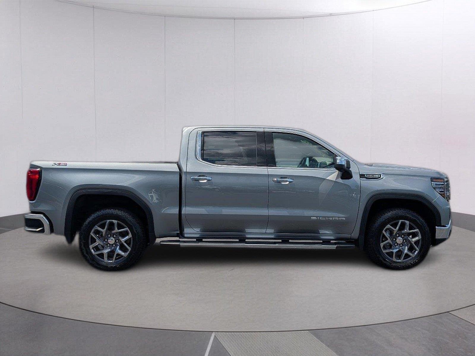 New 2026 Sterling Metallic GMC SLT image 7