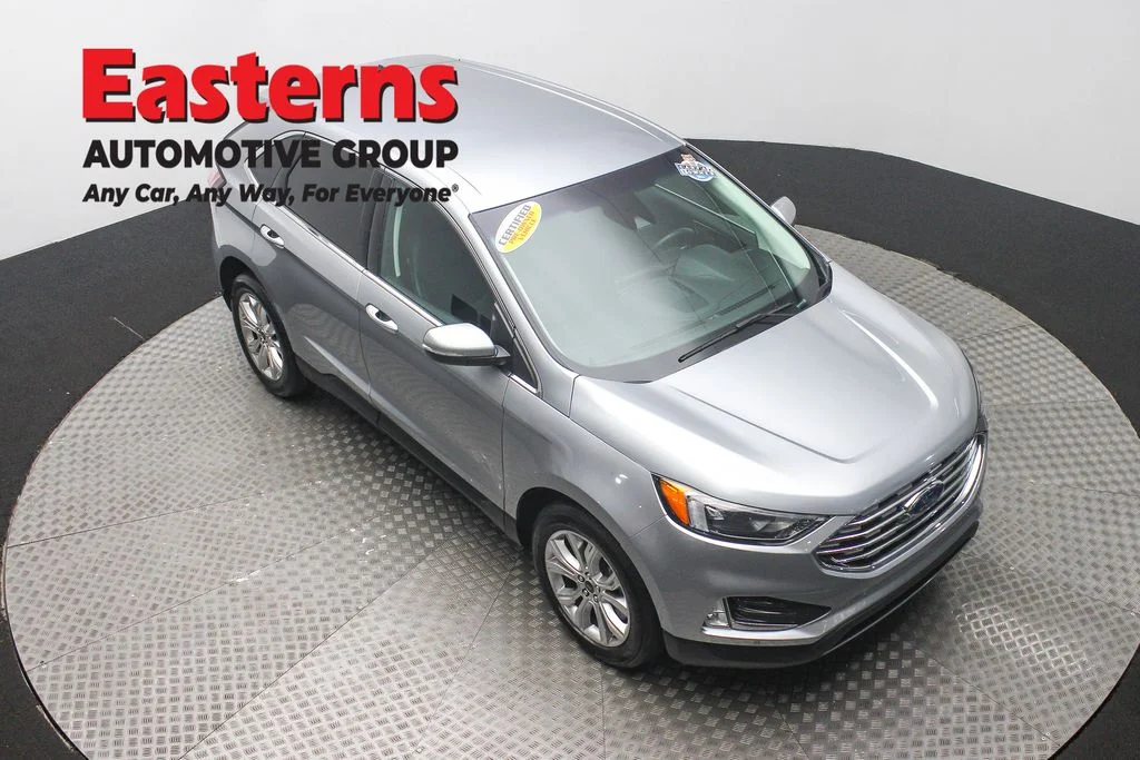 Used 2024 Silver Ford Titanium image 3
