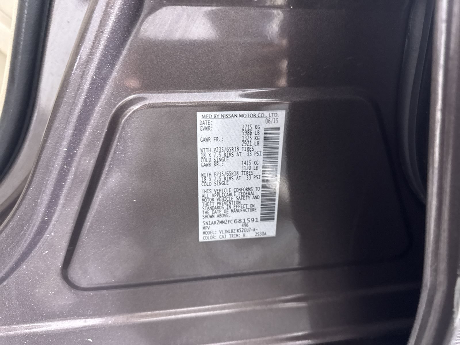 Used 2015 Java Metallic Nissan S image 12