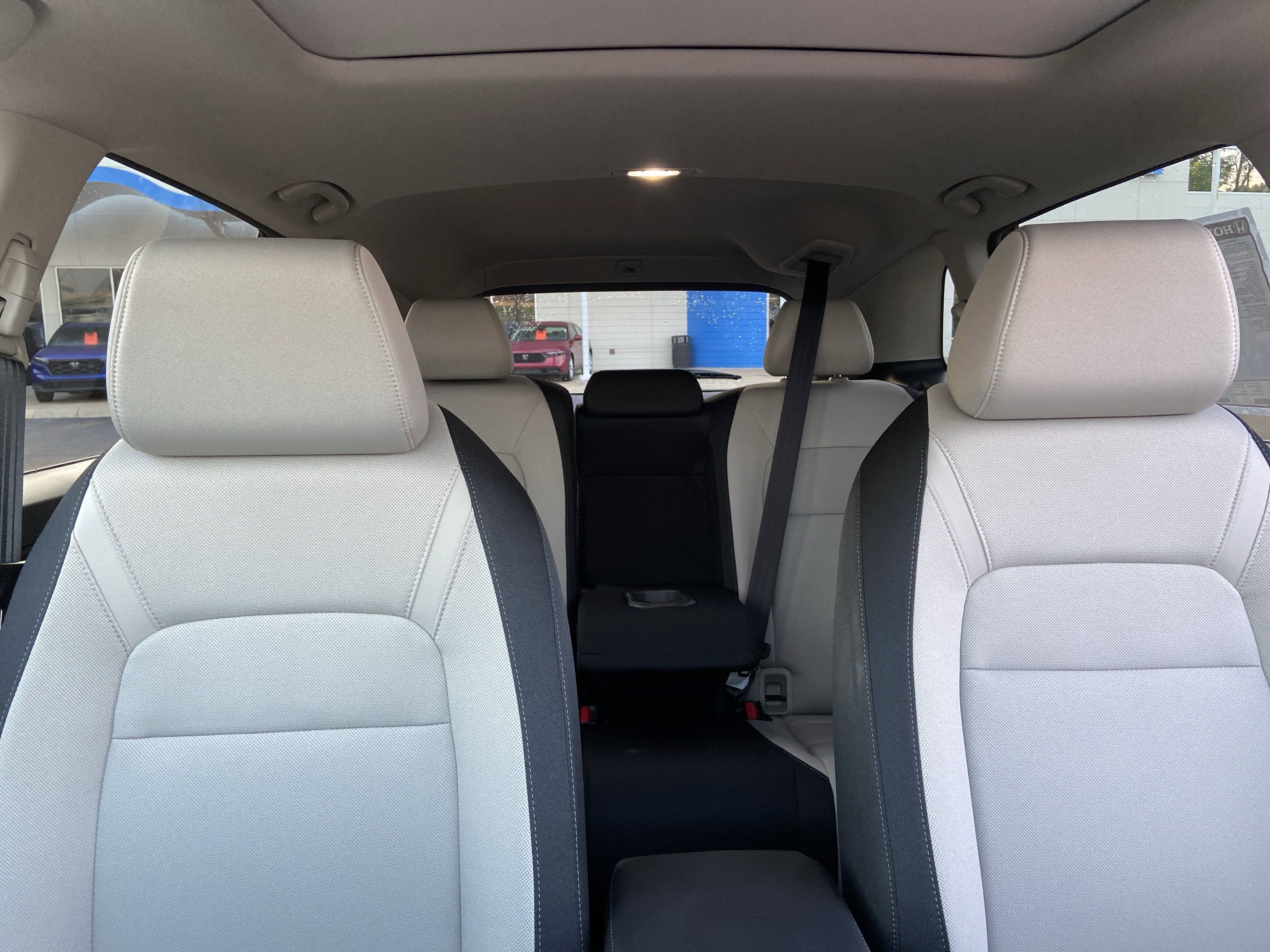 New 2026 Platinum White Pearl Honda EX image 21
