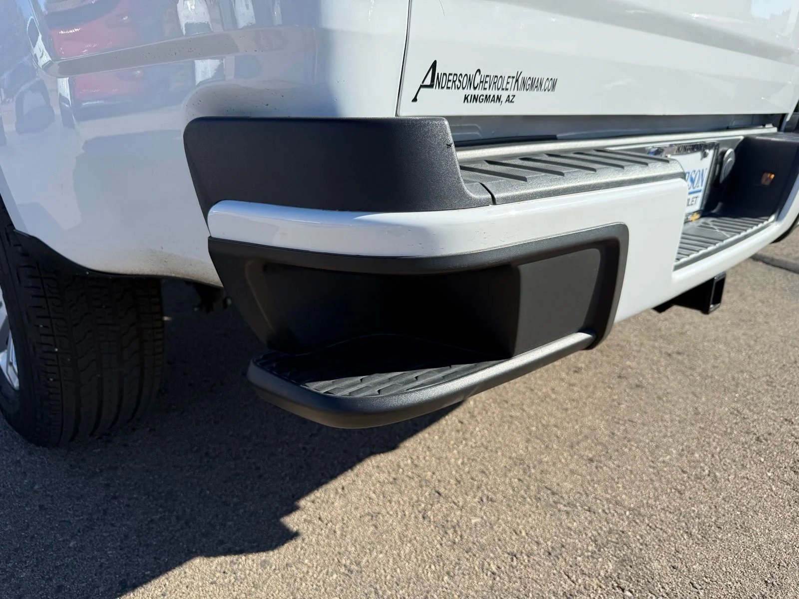 Used 2020 White Chevrolet LT image 8