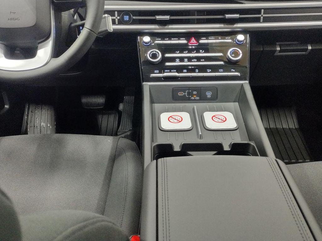 New 2026 Gray Hyundai SE image 38
