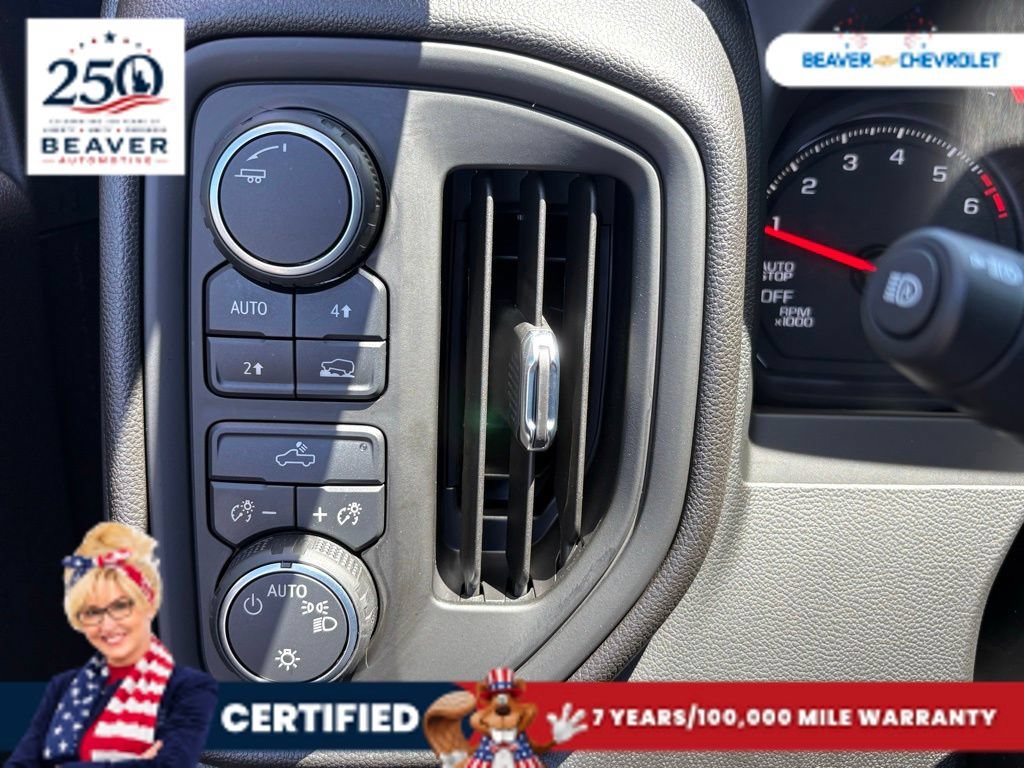 Used 2025 Riptide Blue Metallic Chevrolet Custom image 31