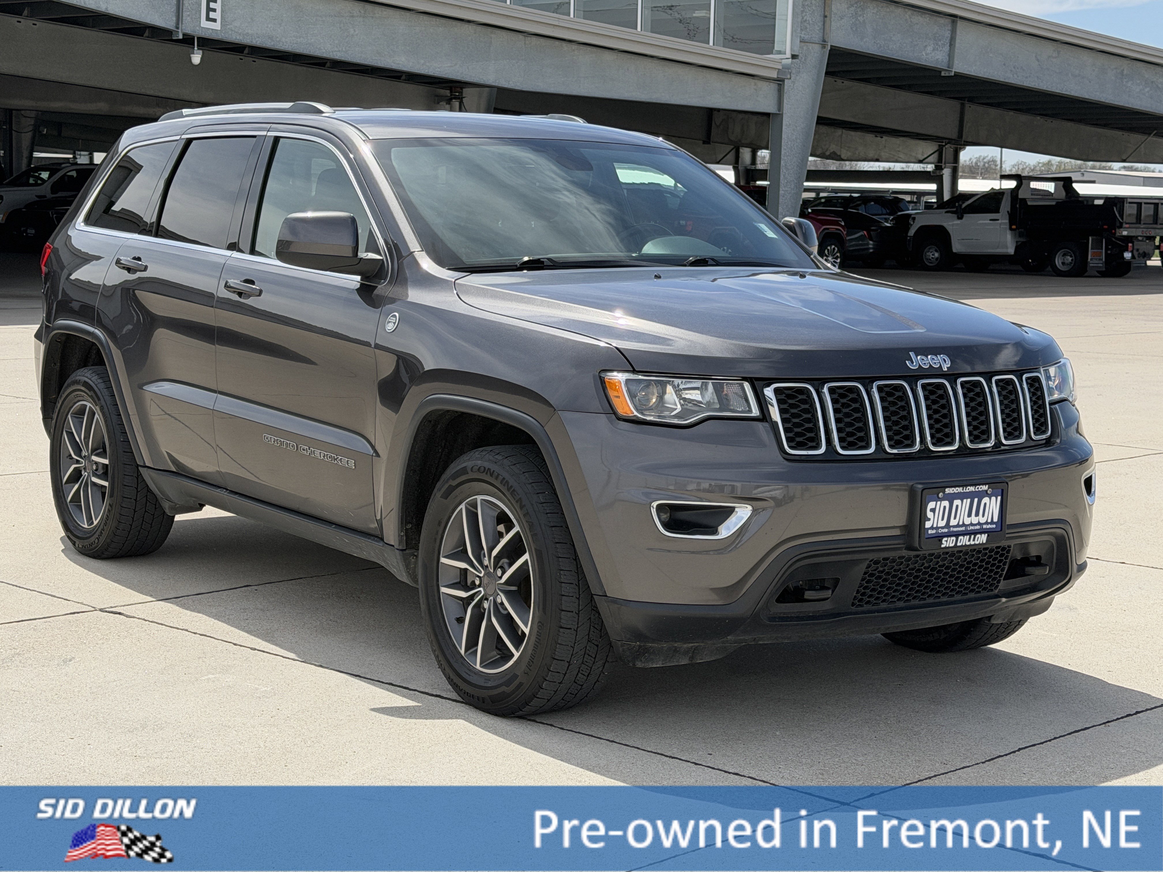 Used 2019 Jeep Grand Cherokee Laredo E with VIN 1C4RJFAG5KC558771 for sale in Fremont, NE