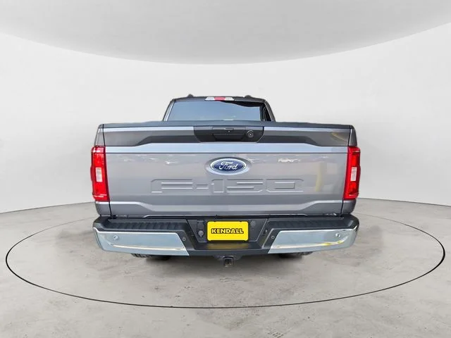 Used 2021 Gray Metallic Ford XLT image 6