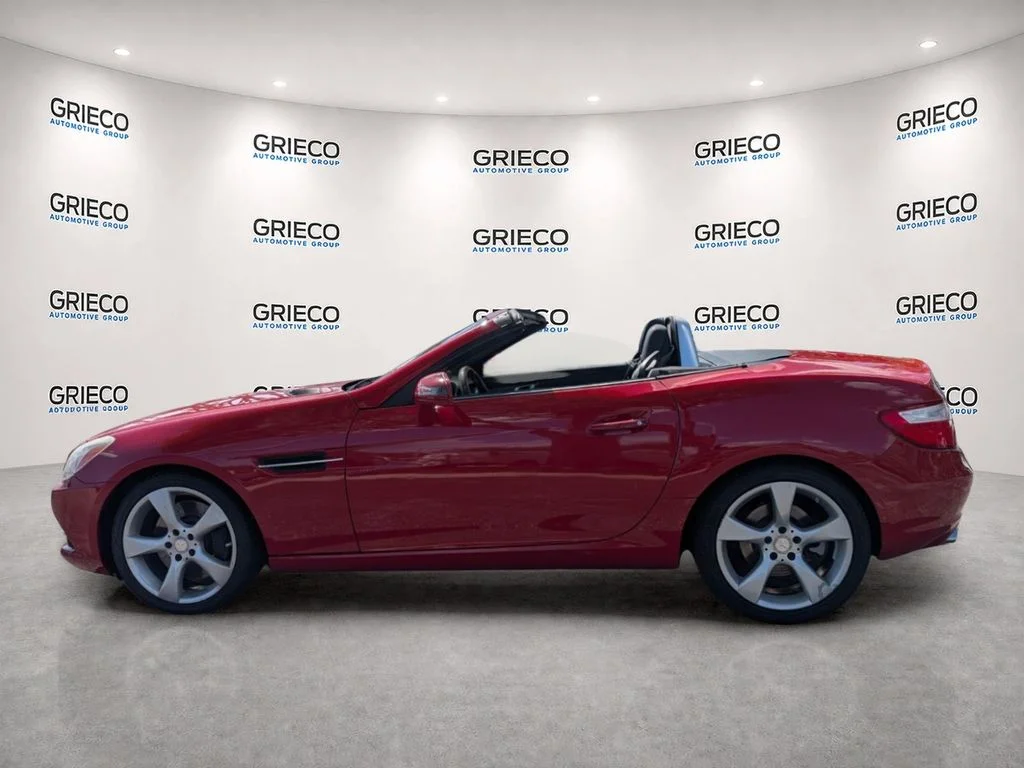 Used 2012 Red Mercedes-Benz SLK 350 image 9