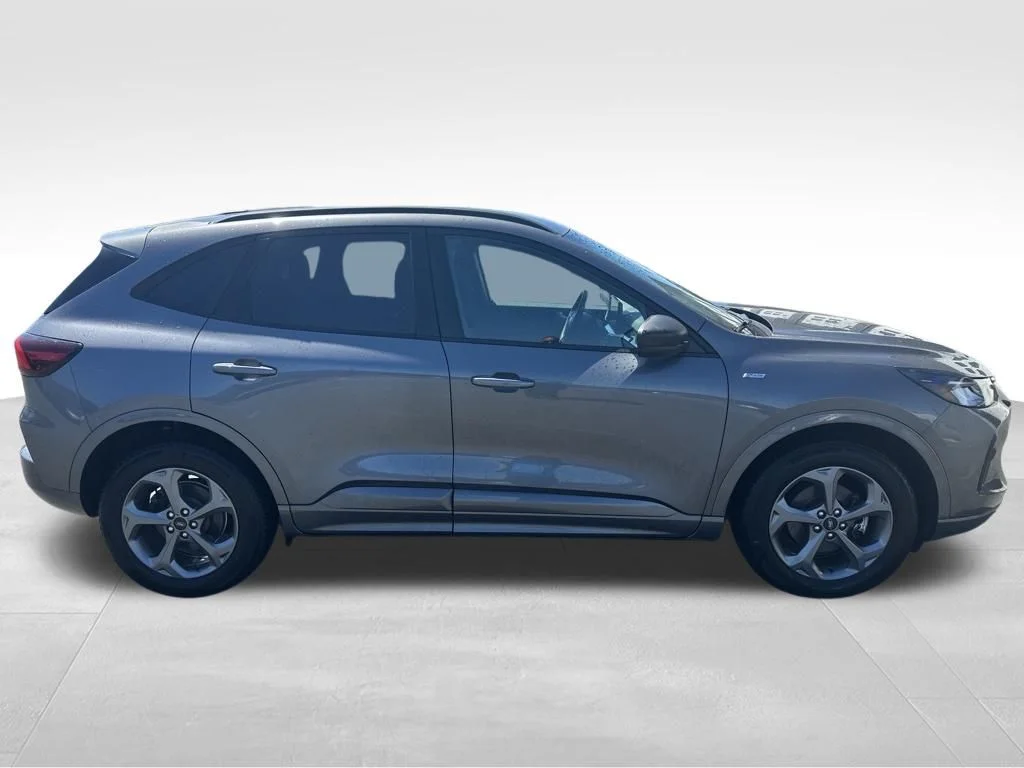 Certified Used 2023 Gray Metallic Ford ST-Line image 12