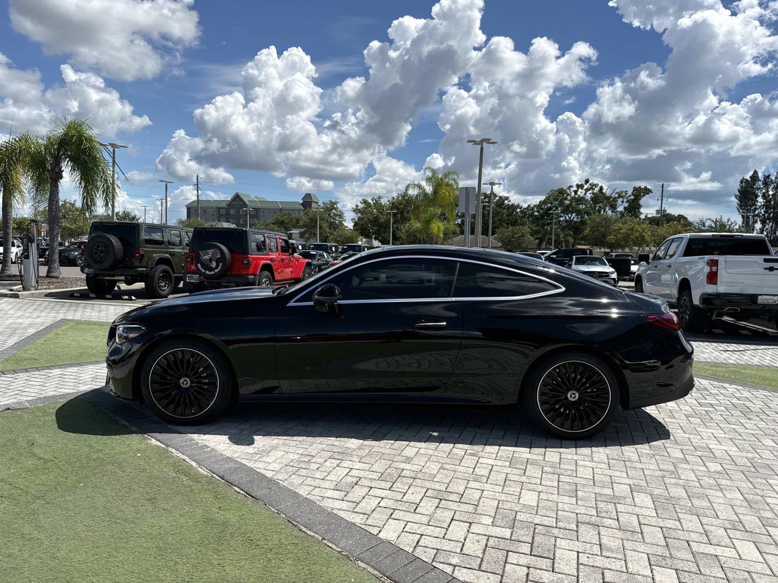 New 2027 Black Mercedes-Benz 300 4MATIC® Coupe image 3