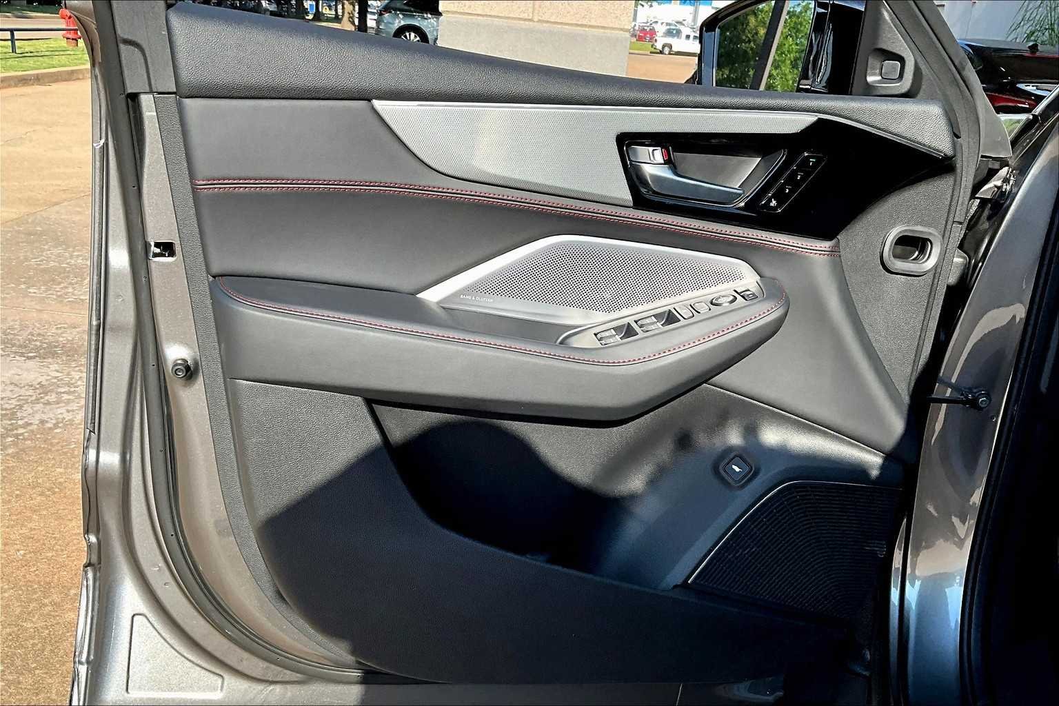 2026 Acura MDX A-Spec Package - Photo 10
