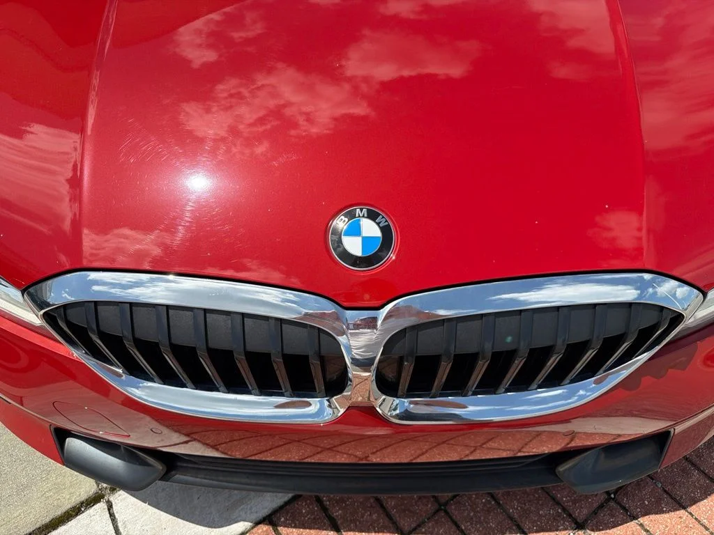 Used 2022 Red BMW 330i image 13
