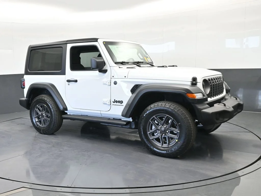 New 2026 Bright White Clear-Coat Exterior Paint Jeep Sport image 8