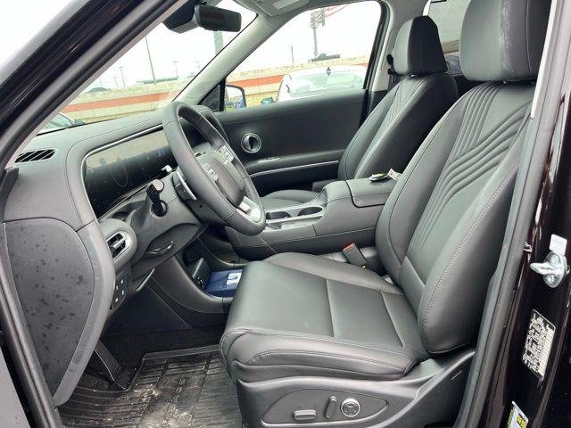 New 2026 Red Hyundai SEL Premium FWD image 15