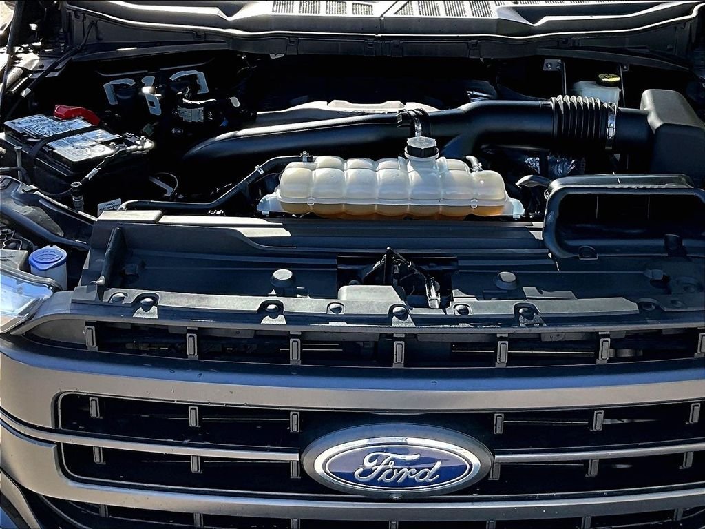 Used 2023 Black Ford Lariat image 30