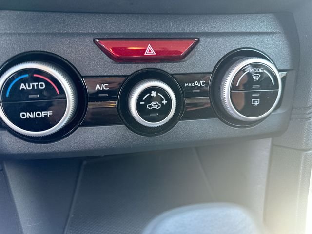 Used 2023 White Subaru Base image 18