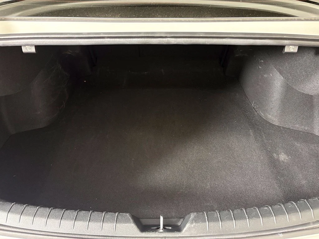 Used 2025 White Kia EX image 35