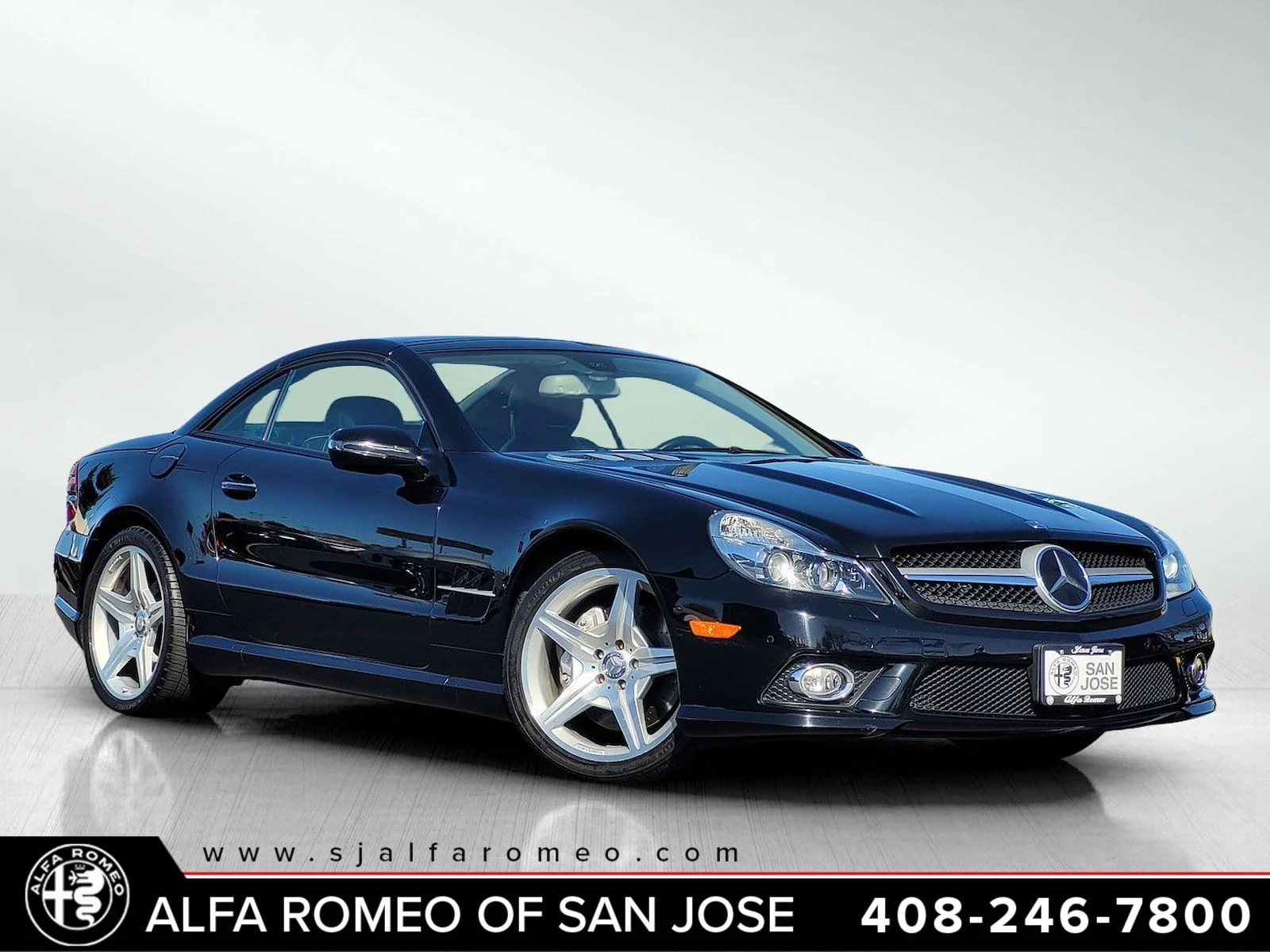 Used 2012 Black Mercedes-Benz SL 550 image 1
