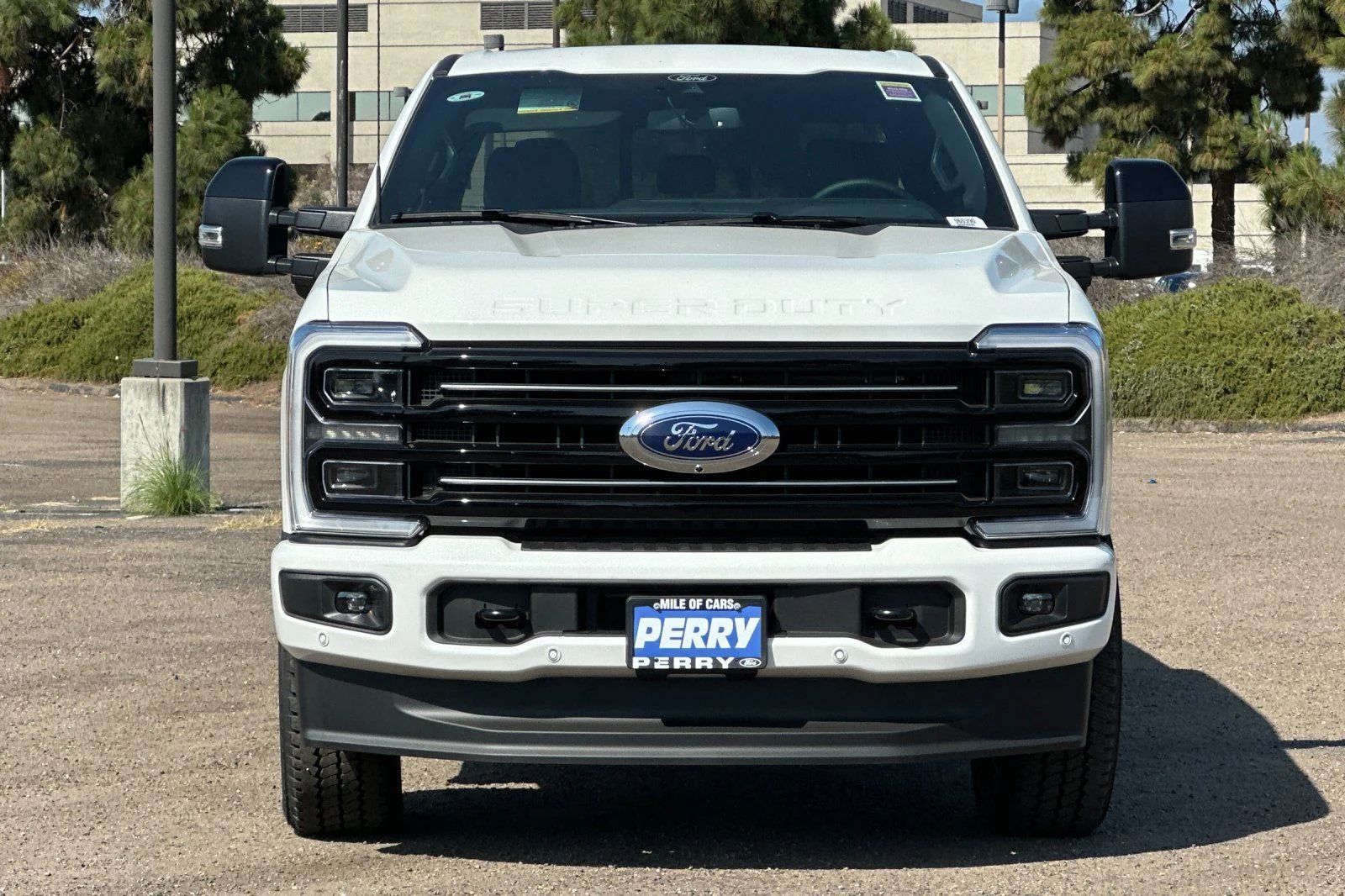 New 2026 Star White Metallic Tri-Coat Ford F-350® Platinum® image 5