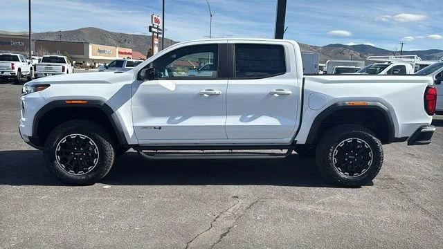 2026 GMC Canyon AT4 - Photo 6