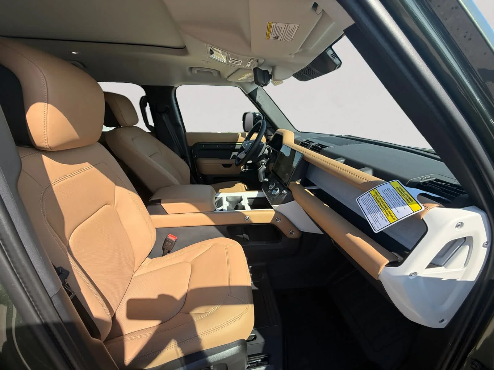 New 2026 Woolstone Green Land Rover S image 15