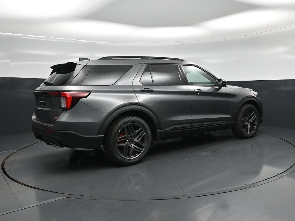 New 2026 Carbonized Gray Metallic Ford ST image 27