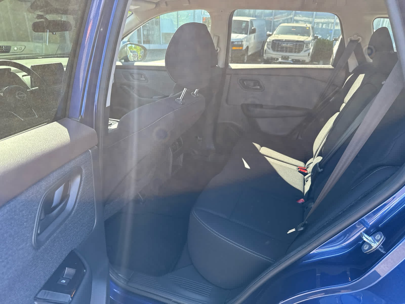 Used 2023 Blue Nissan S image 21