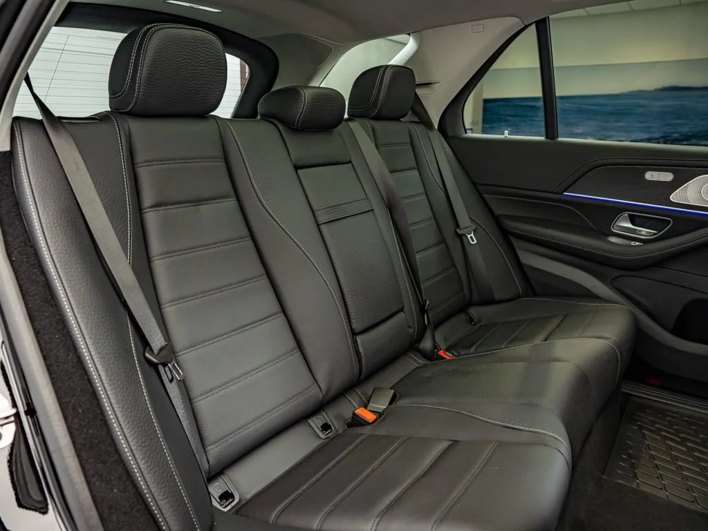 Certified Used 2025 Obsidian Black Mercedes-Benz GLE 580 image 41