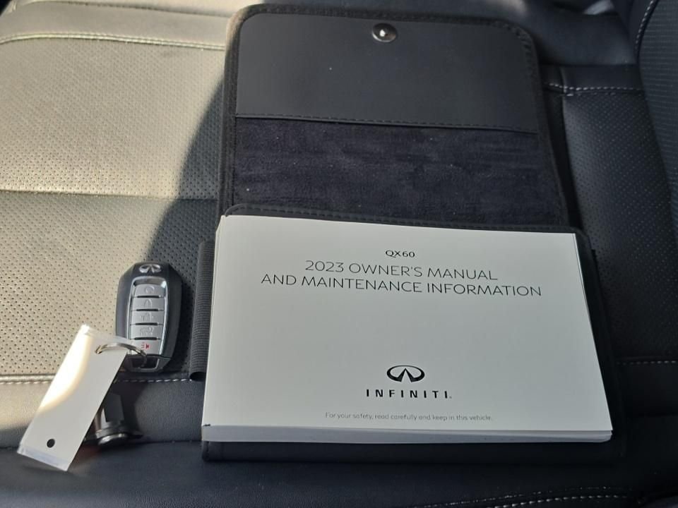 Certified Used 2023 Gray INFINITI Sensory image 12