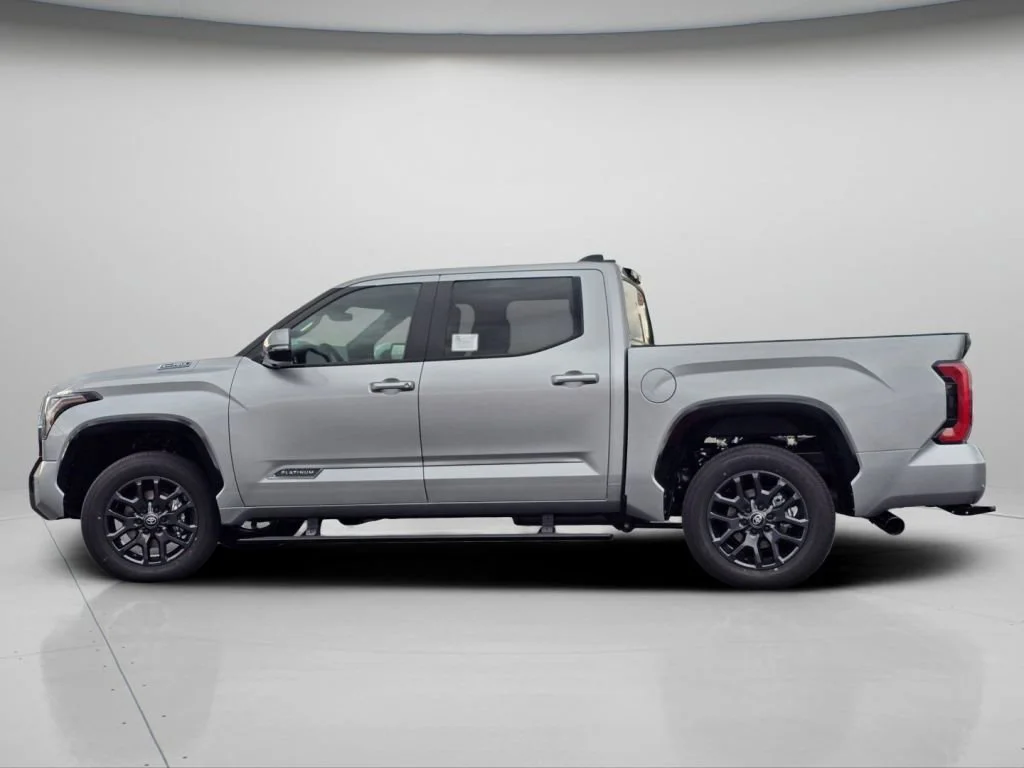2026 Toyota Tundra Platinum - Photo 23
