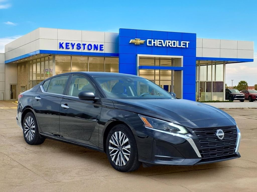 2025 Nissan Altima