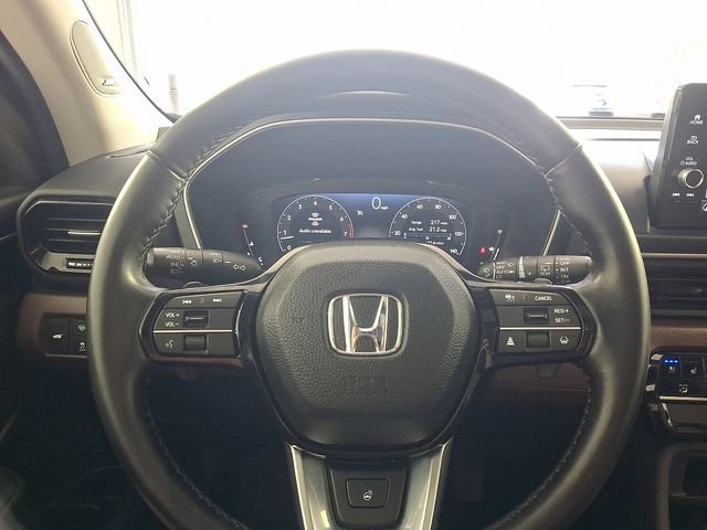 Used 2025 White Honda Elite image 27