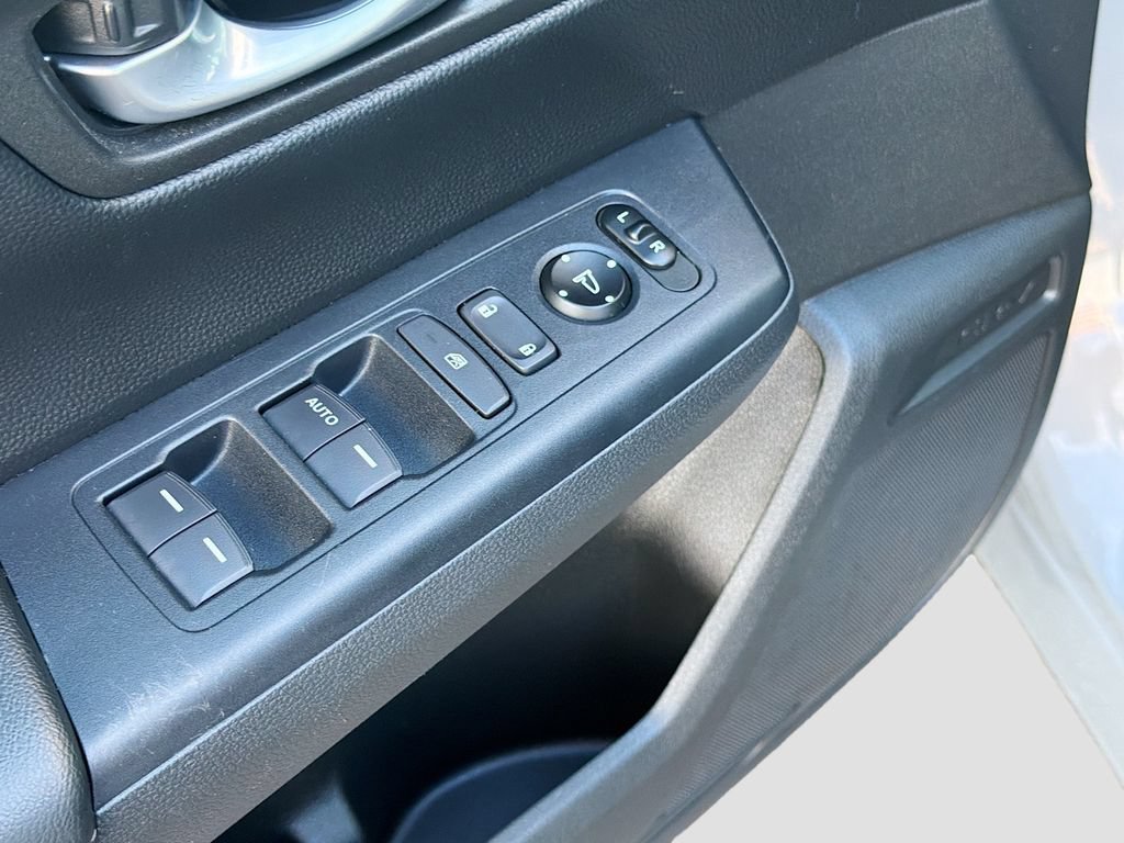2023 Honda CR-V LX - Photo 47