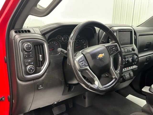 Used 2022 Red Chevrolet LT image 18