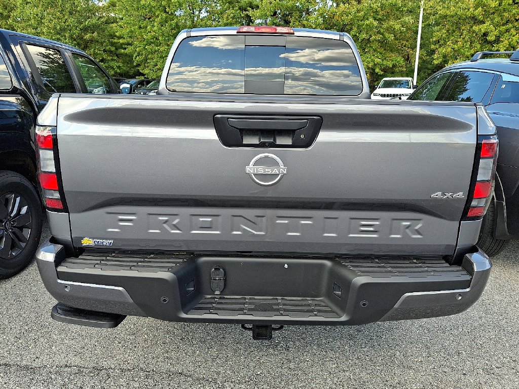 Used 2026 Gray Nissan SV image 5