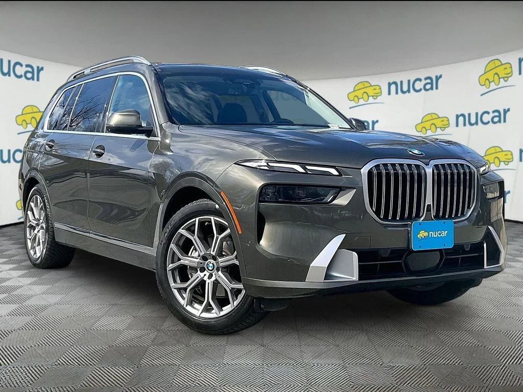 2024 BMW X7