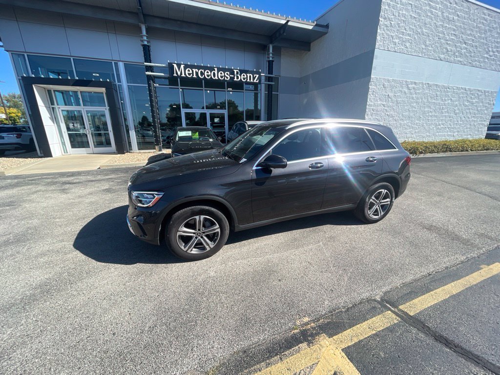 Certified Used 2020 Gray Mercedes-Benz GLC 300 image 2