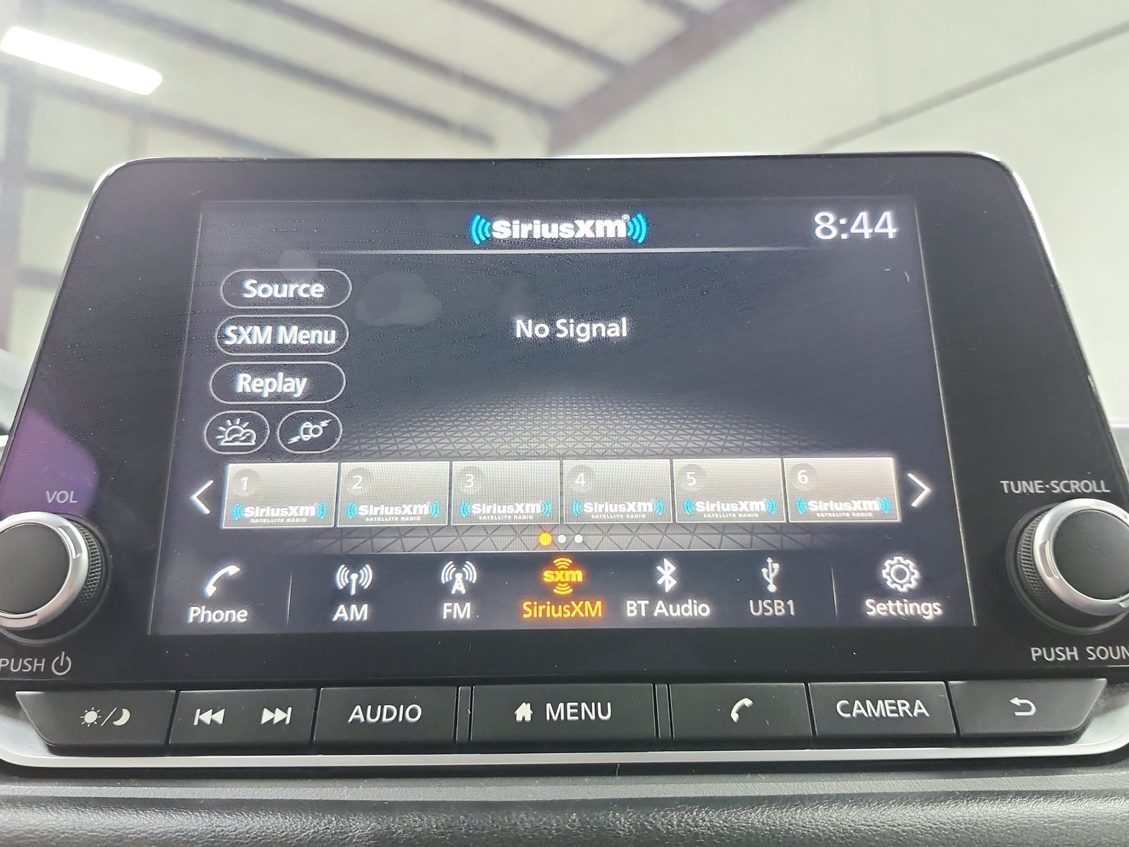Used 2025 Gray Nissan SV image 13
