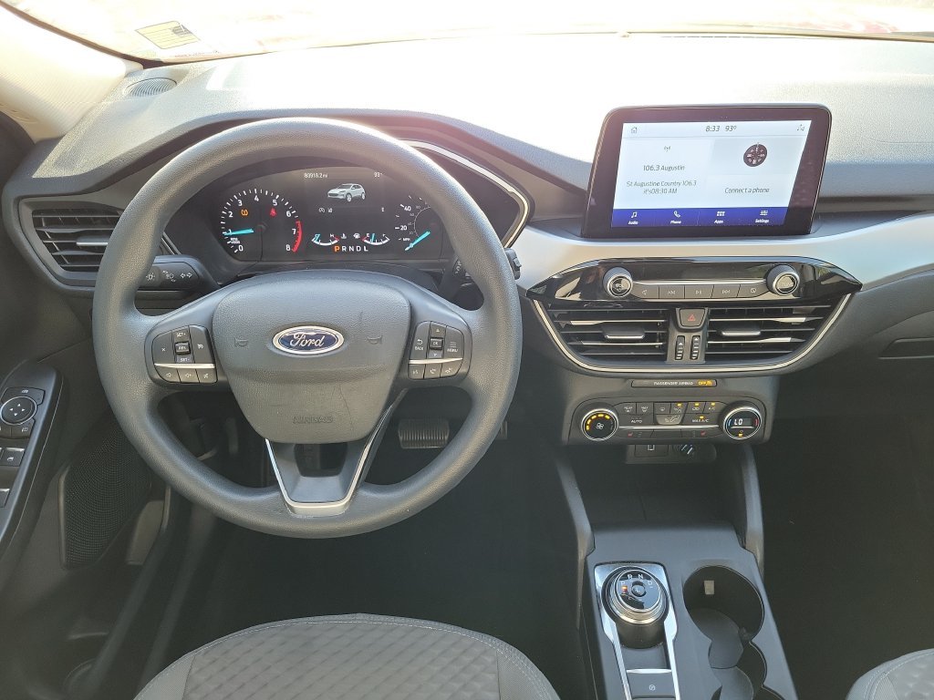 Used 2020 Red Metallic Ford SE image 18