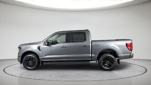 New 2026 Carbonized Gray Metallic Ford XLT image 45