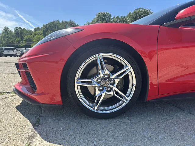Used 2023 Red Chevrolet Stingray image 31