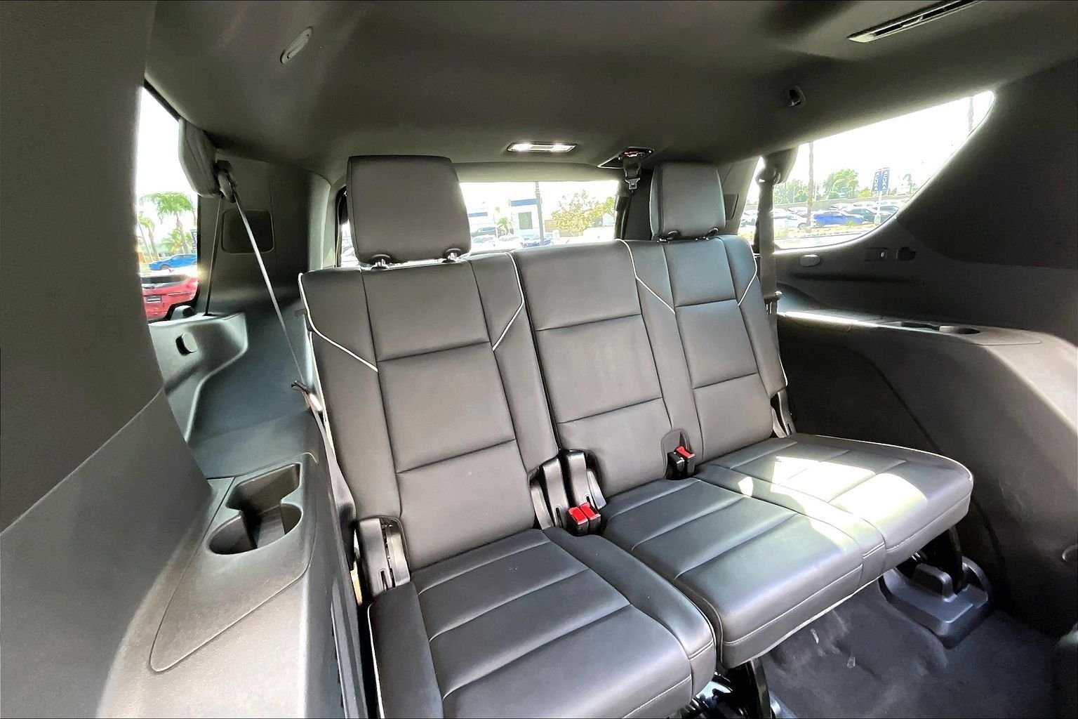 Used 2022 Black Cadillac Premium Luxury image 28
